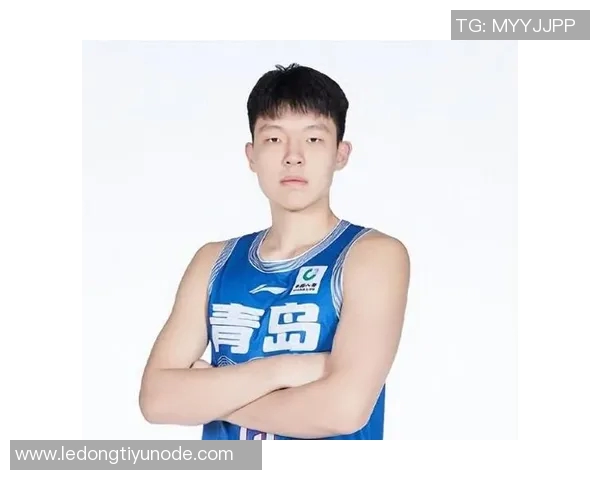 文胖:杨瀚森在年轻人心中承载姚明时代的篮球精神与梦想