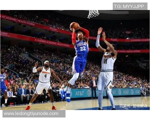 怀特闪耀全场29分钟内高效砍下30分7板9助助球队获胜