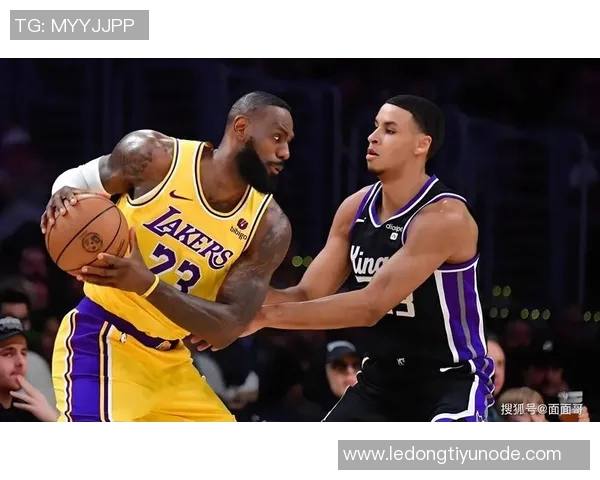 稳定控卫与浓眉五号位联手让球队焕发新生的秘密解析